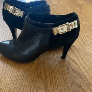 Vince Camuto women’s dress ankle booties